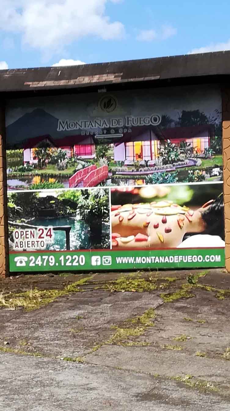 Reklama ośrodka z basenami termalnymi Reklama ośrodka z basenami termalnymi